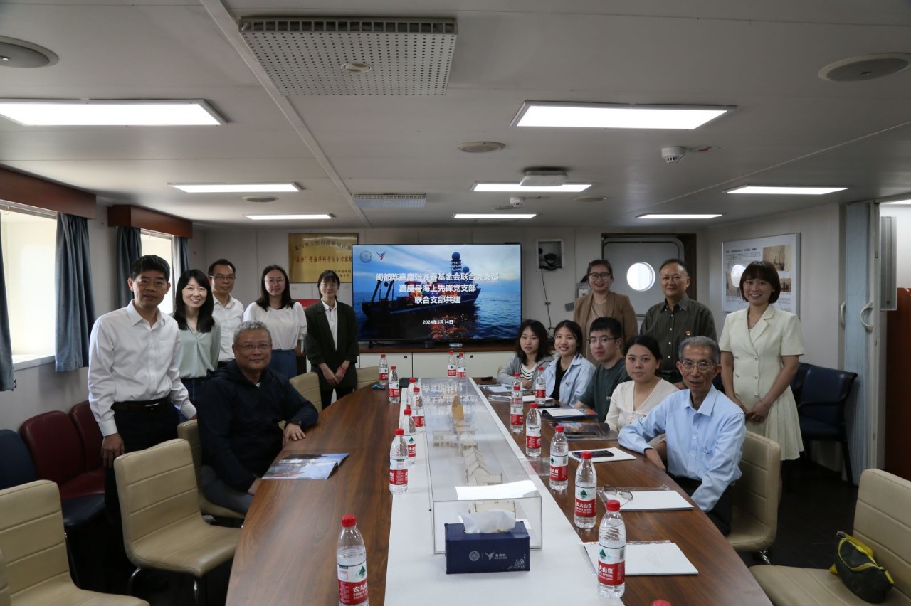 1715843020932858.jpg 0eccc404cb7478dbd3768dce325616f2.jpg