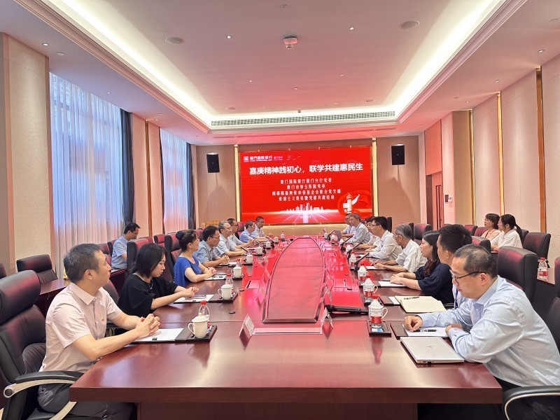 1726285761652247.jpg 6df027dbd5d7c180ae40110a14506fc.jpg